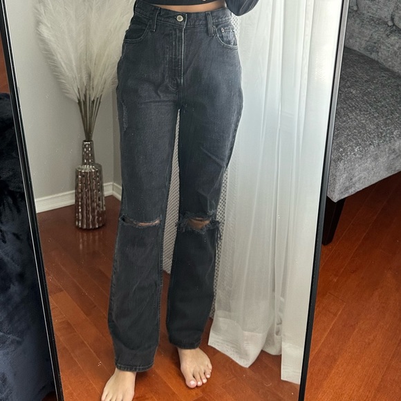 Abercrombie & Fitch 90s Straight Ultra High Rise Jeans - Black denim - Picture 2 of 5